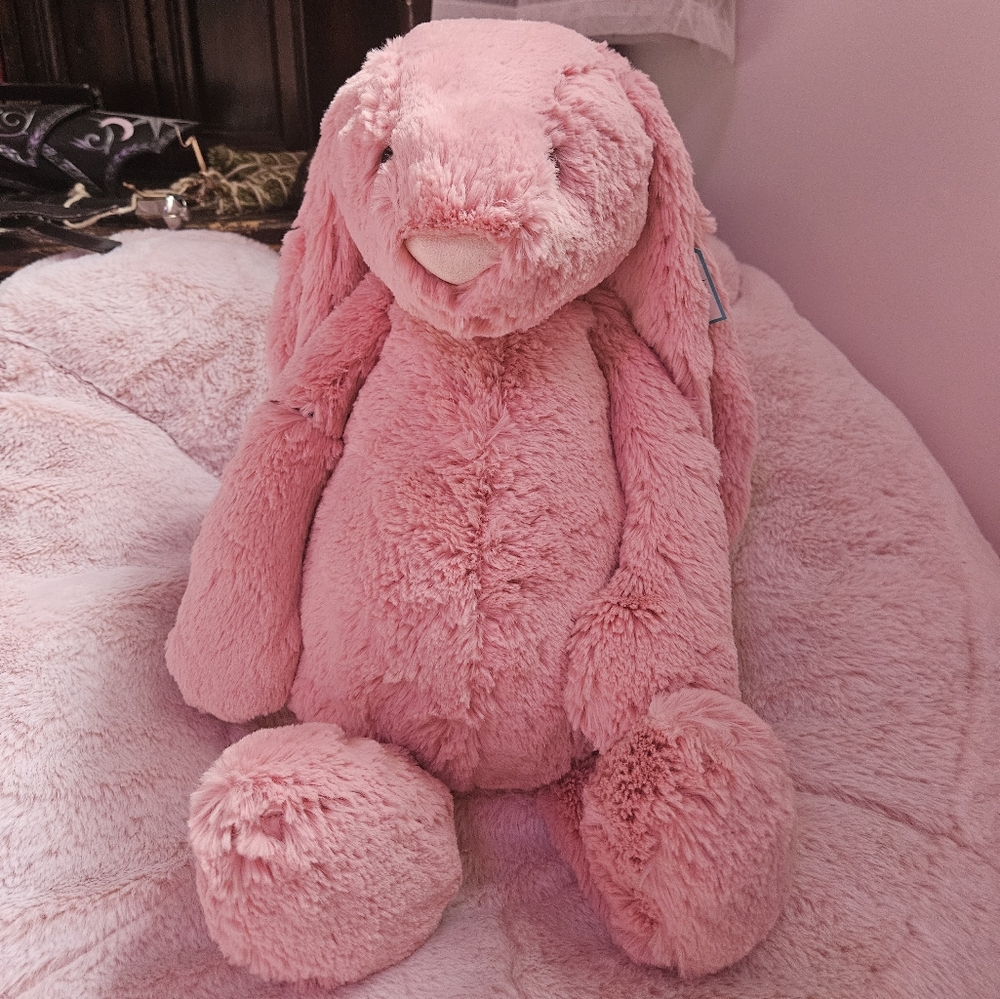 NWT Huge Bashful Petal Jellycat Bunny